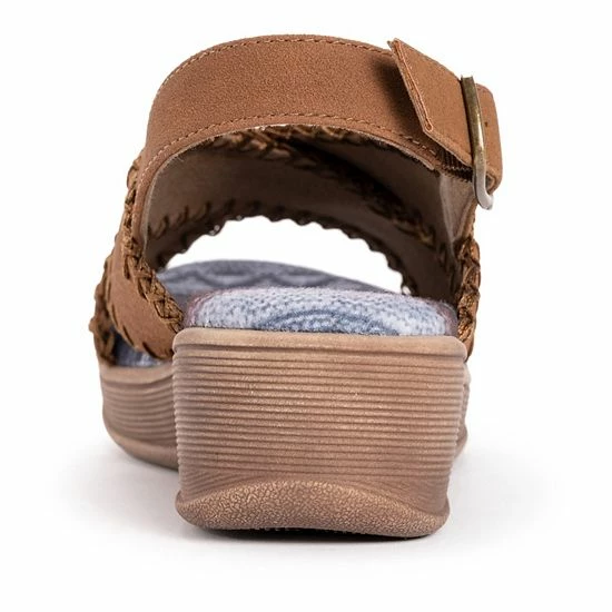 MUK LUKS City Highrise Women's Platform Sandals Taupe - Image 5