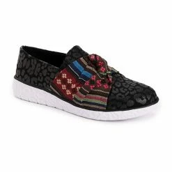 MUK LUKS Boardwalk Stepping Out Women's Slip-On Shoes Black Leopard